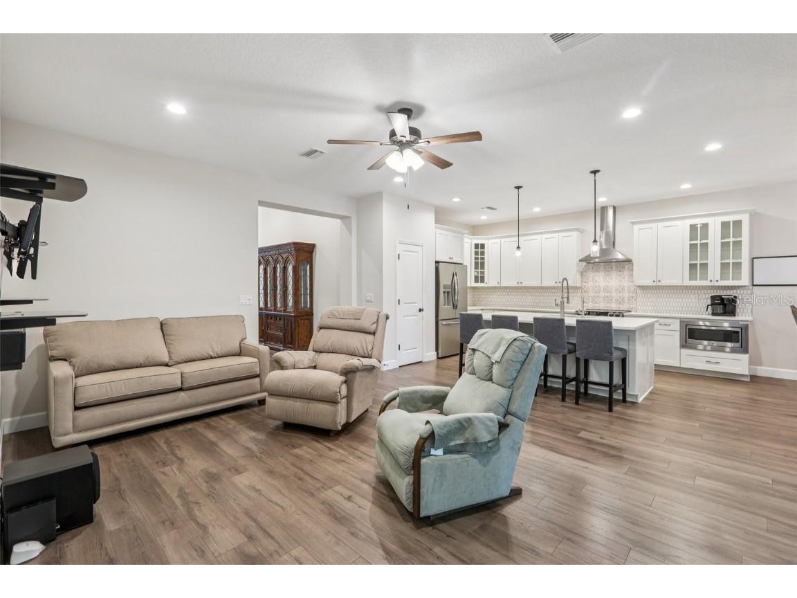 1112 E Boyer Street Tarpon Springs FL 34689 TB8412566 image6