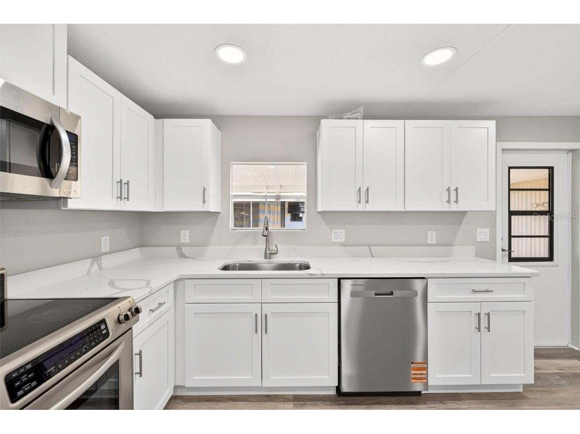 1112 Elkhart Circle Tavares FL 32778 - LAKE FRANCIS G5104640 image10