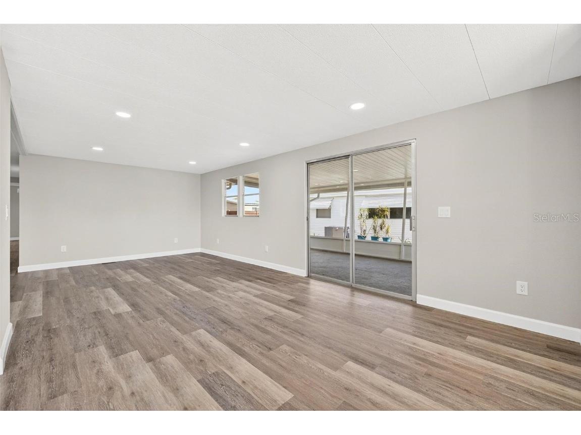 1112 Elkhart Circle Tavares FL 32778 - LAKE FRANCIS G5104640 image17