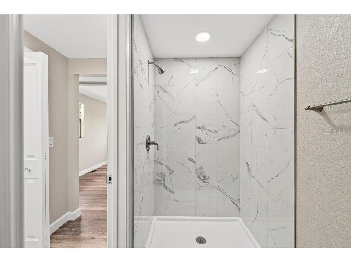 1112 Elkhart Circle Tavares FL 32778 - LAKE FRANCIS G5104640 image23