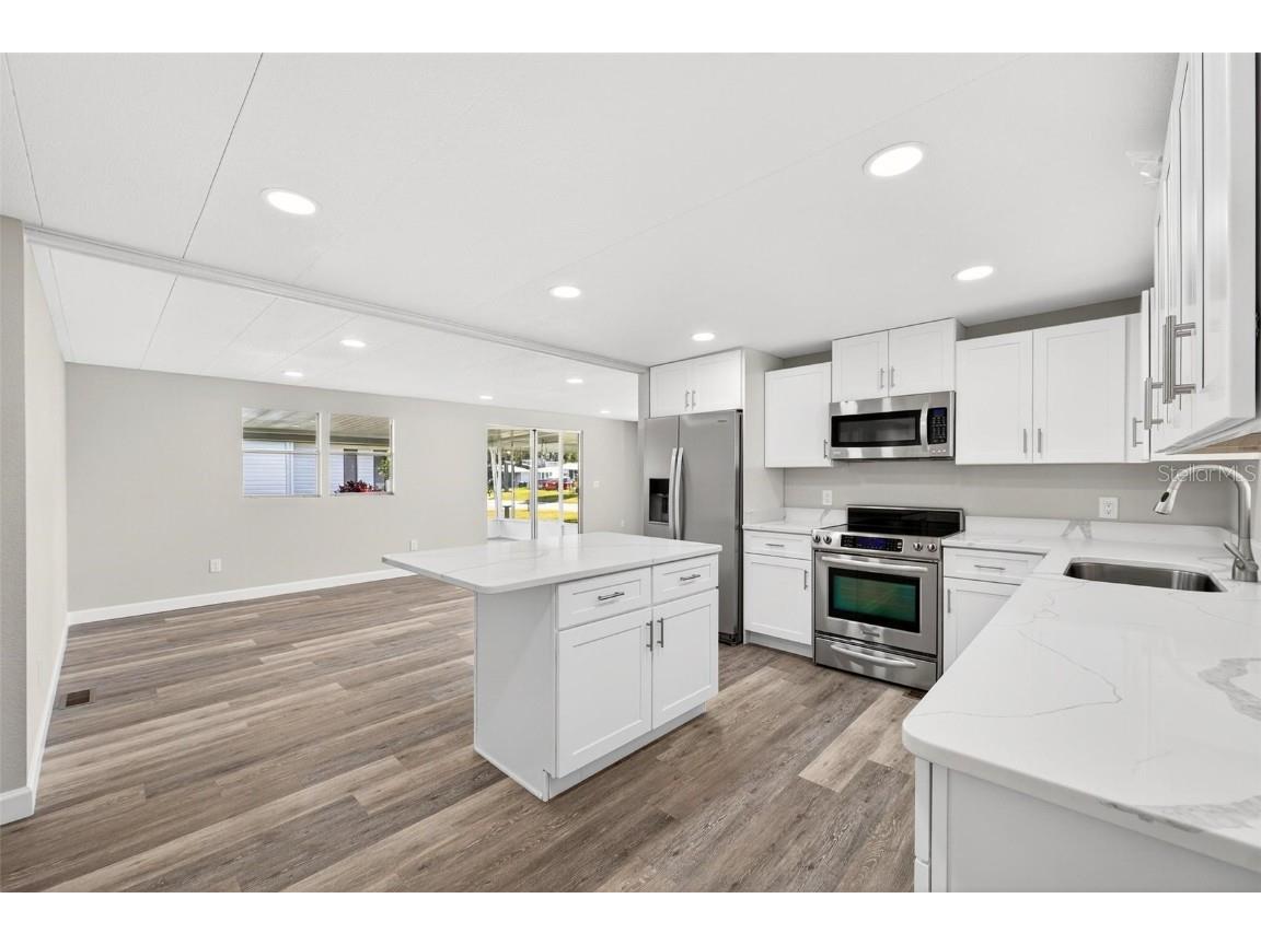 1112 Elkhart Circle Tavares FL 32778 - LAKE FRANCIS G5104640 image4