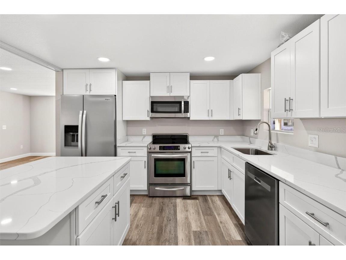 1112 Elkhart Circle Tavares FL 32778 - LAKE FRANCIS G5104640 image5