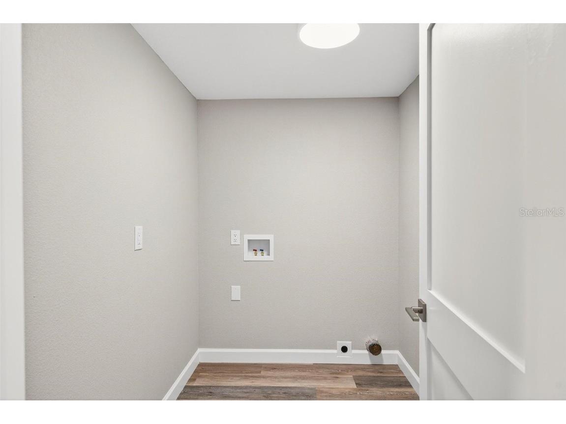 1112 Elkhart Circle Tavares FL 32778 - LAKE FRANCIS G5104640 image51