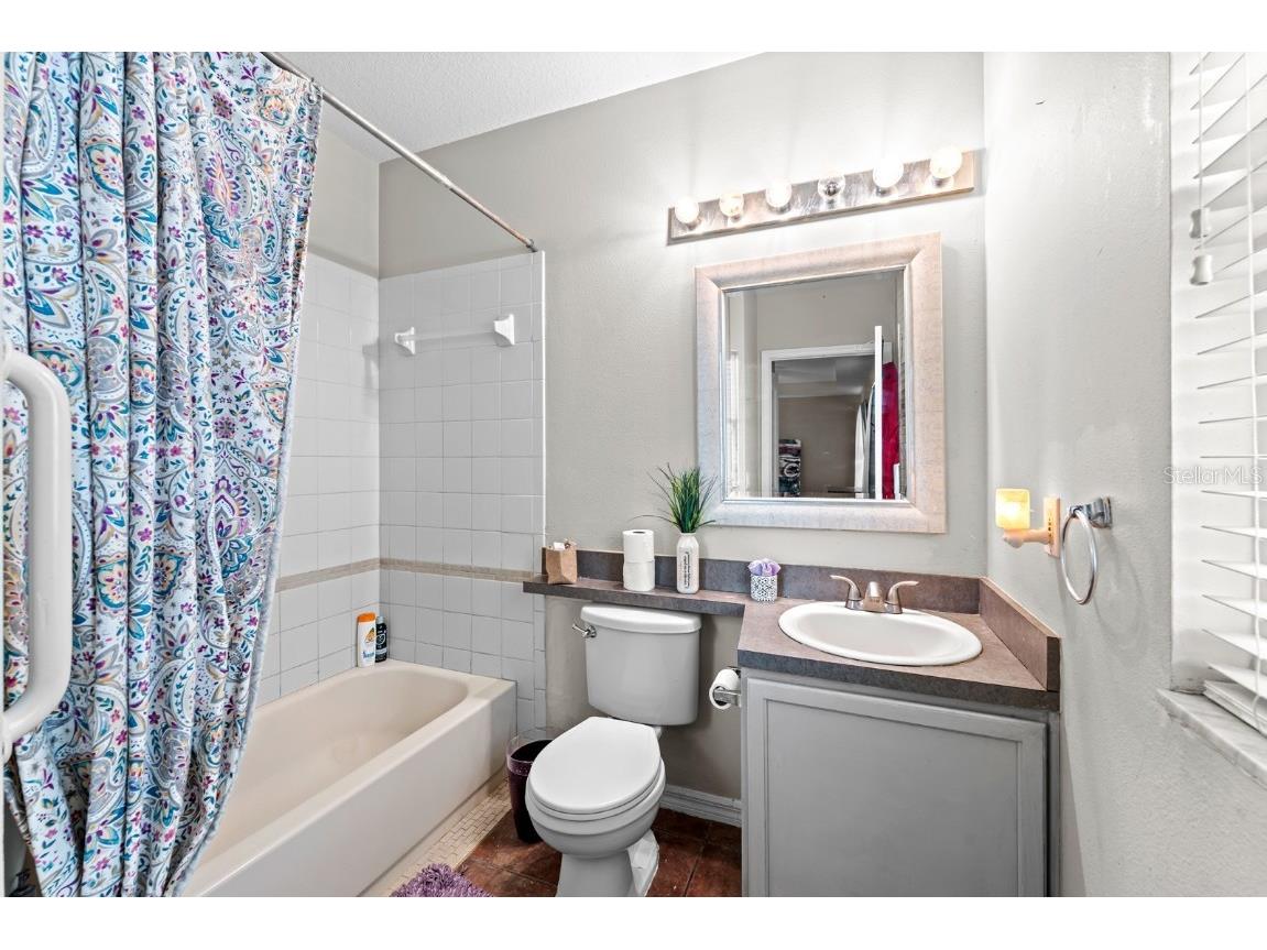 1112 Lake Shore Ranch Drive Seffner FL 33584 TB8452772 image10