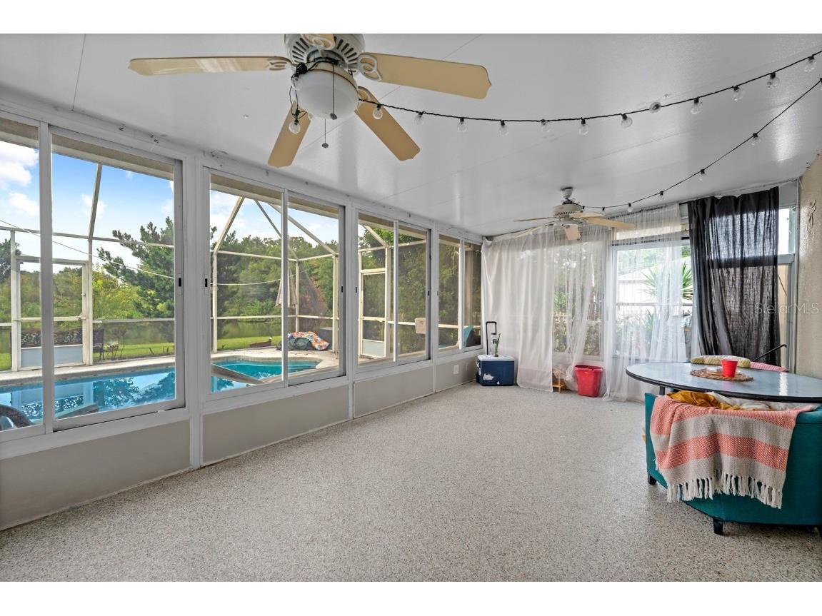 1112 Lake Shore Ranch Drive Seffner FL 33584 TB8452772 image21