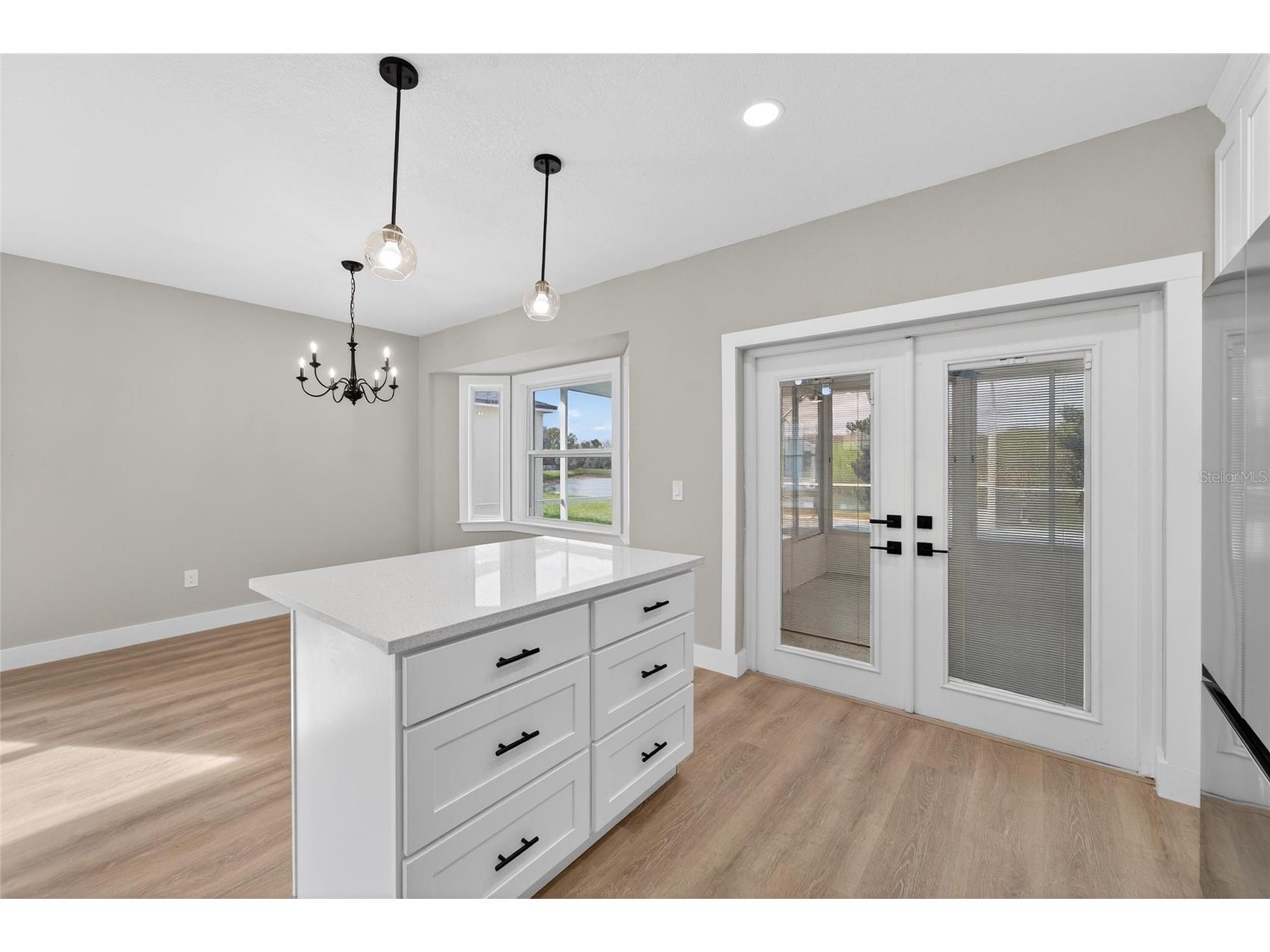 1112 Lake Shore Ranch Drive Seffner FL 33584 TB8483178 image21