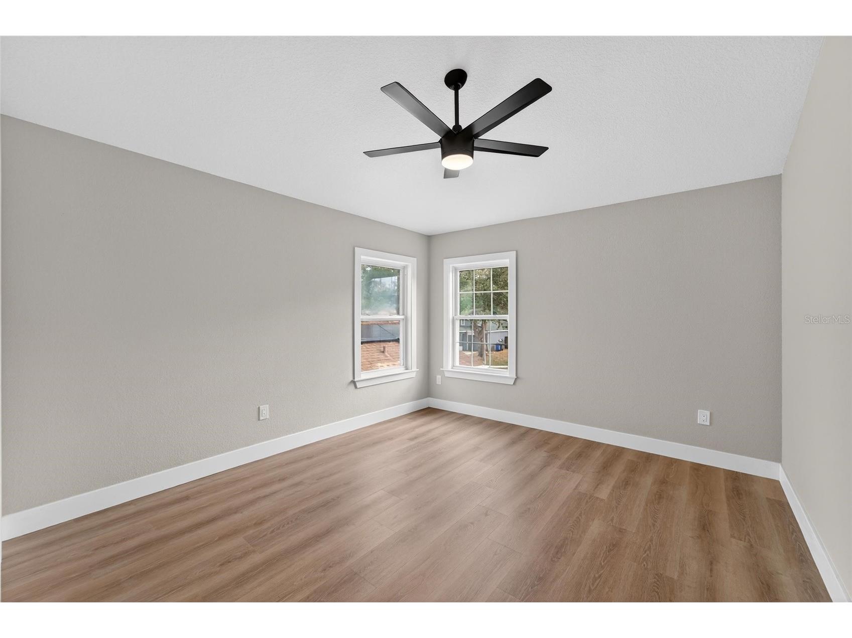 1112 Lake Shore Ranch Drive Seffner FL 33584 TB8483178 image52