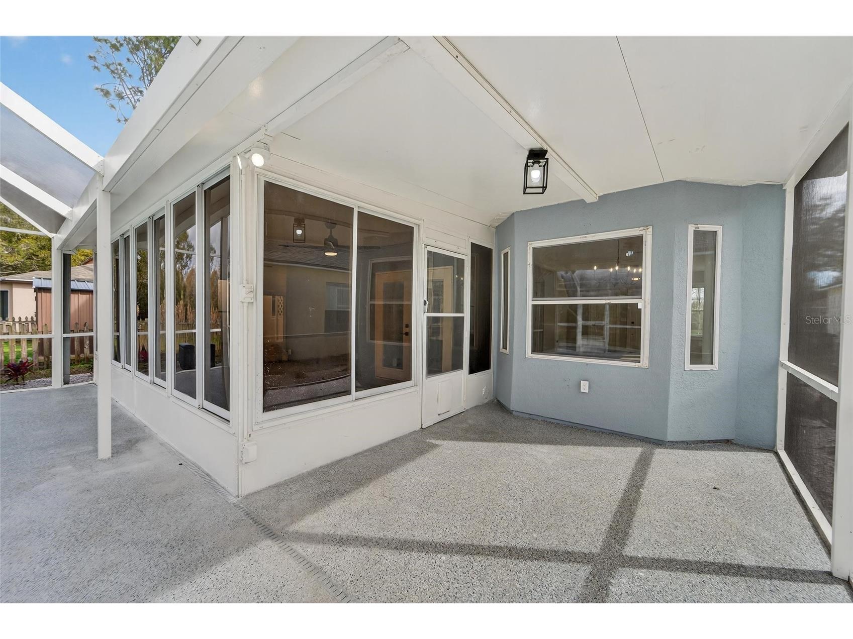 1112 Lake Shore Ranch Drive Seffner FL 33584 TB8483178 image58