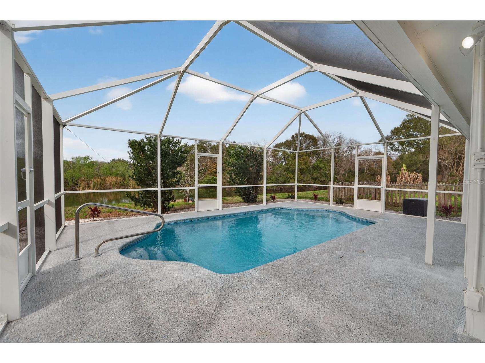 1112 Lake Shore Ranch Drive Seffner FL 33584 TB8483178 image60