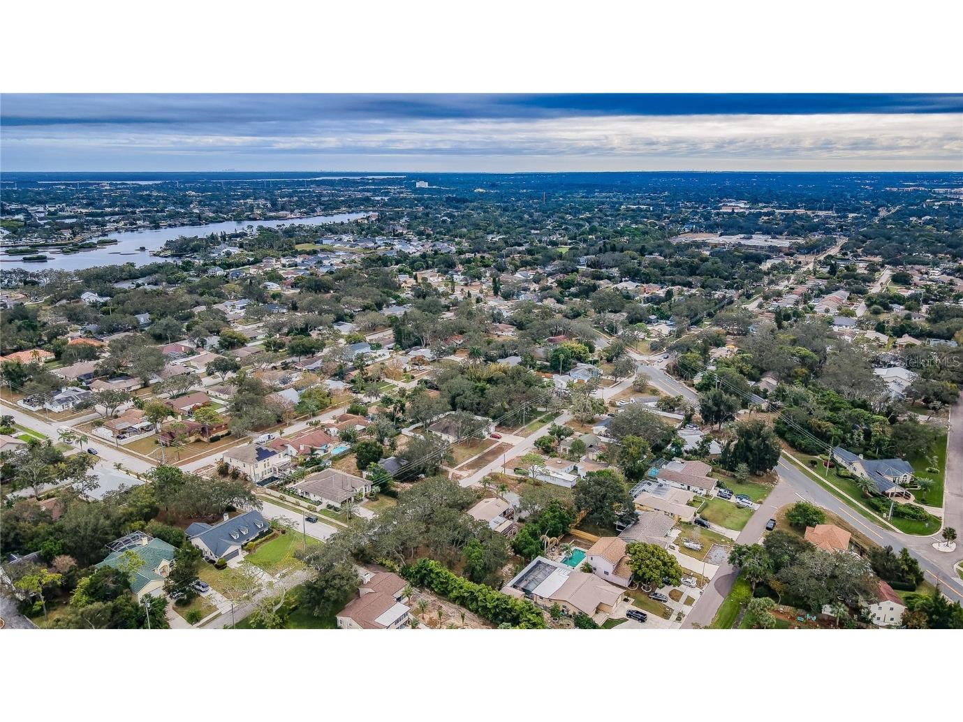 1112 N Florida Avenue Tarpon Springs FL 34688 TB8454260 image31