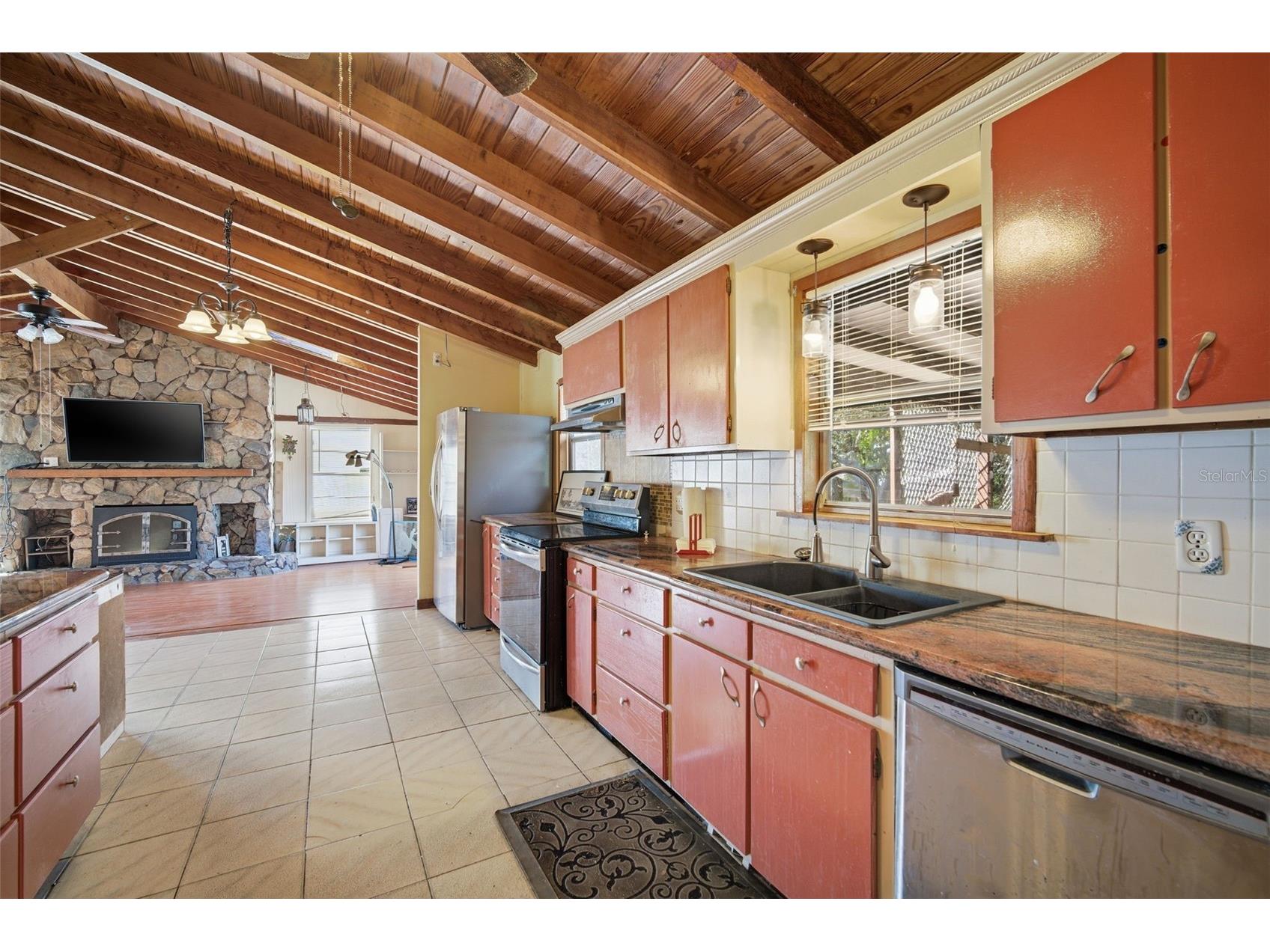 1112 N Florida Avenue Tarpon Springs FL 34689 TB8466840 image18