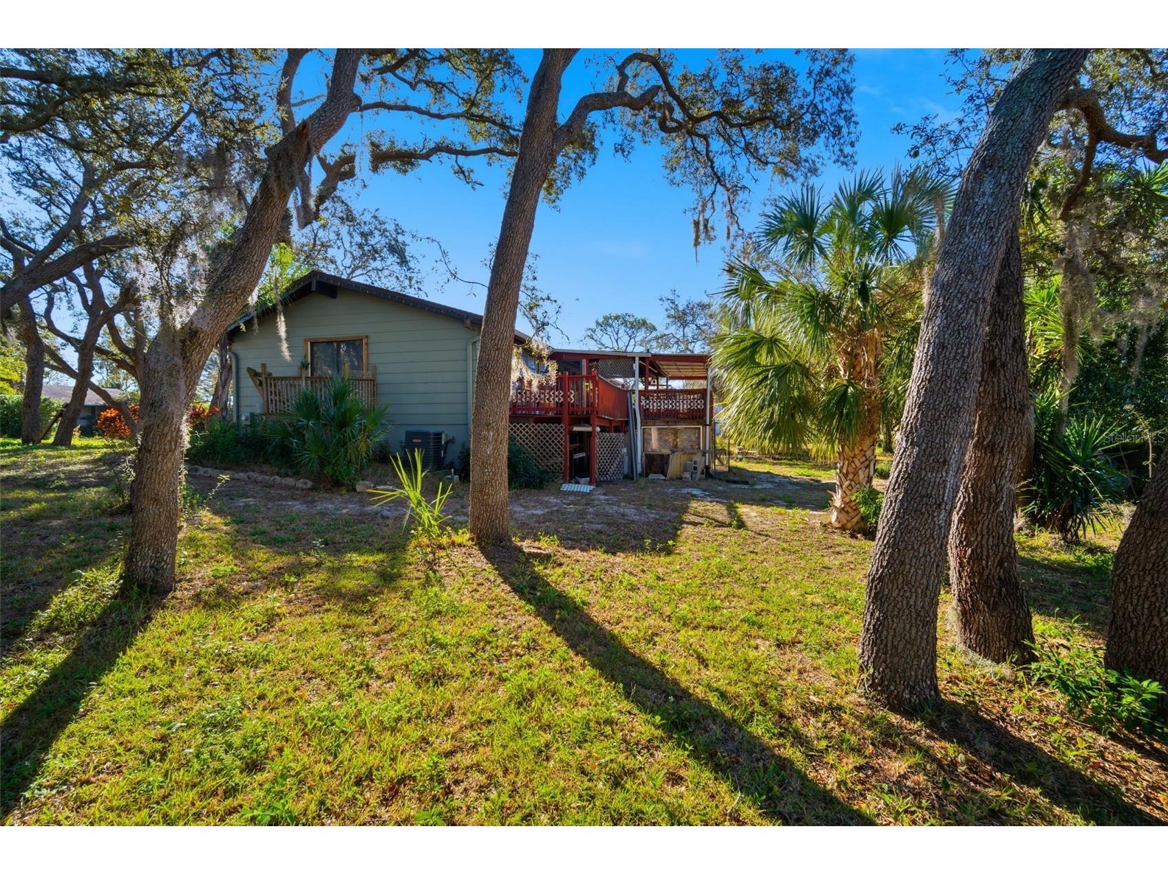 1112 N Florida Avenue Tarpon Springs FL 34689 TB8466840 image45