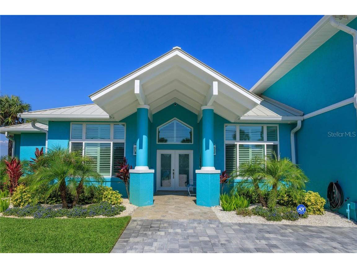 1112 N Peninsula Avenue, New Smyrna Beach, FL, 32169 MLS O6211174