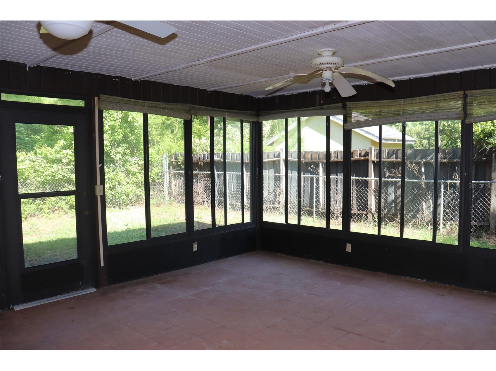 1112 NE 130 Terrace Silver Springs FL 34488 OM722992 image31