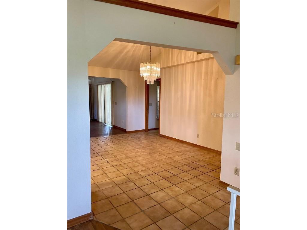 1112 NE 130th Terrace Silver Springs FL 34488 - LAKE WALDENA OM703912 image20