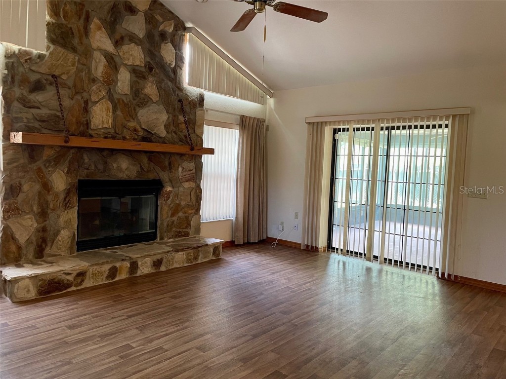 1112 NE 130th Terrace Silver Springs FL 34488 - LAKE WALDENA OM703912 image28