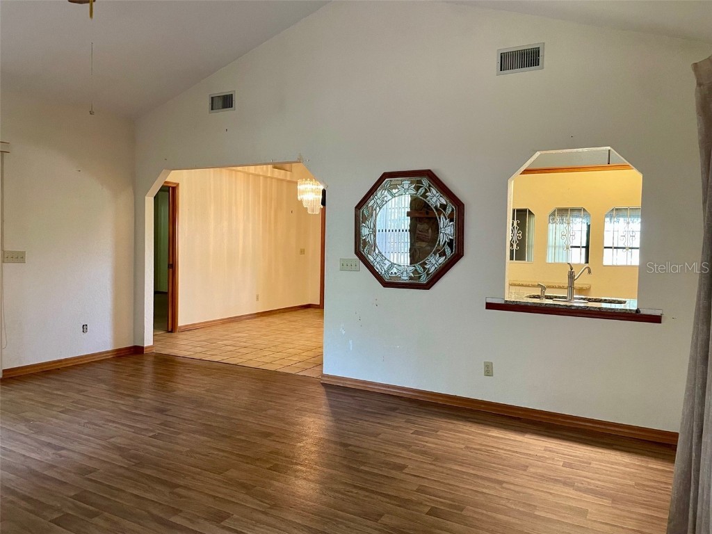 1112 NE 130th Terrace Silver Springs FL 34488 - LAKE WALDENA OM703912 image29