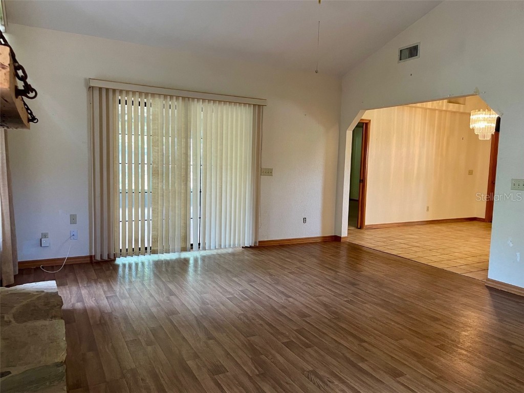 1112 NE 130th Terrace Silver Springs FL 34488 - LAKE WALDENA OM703912 image30