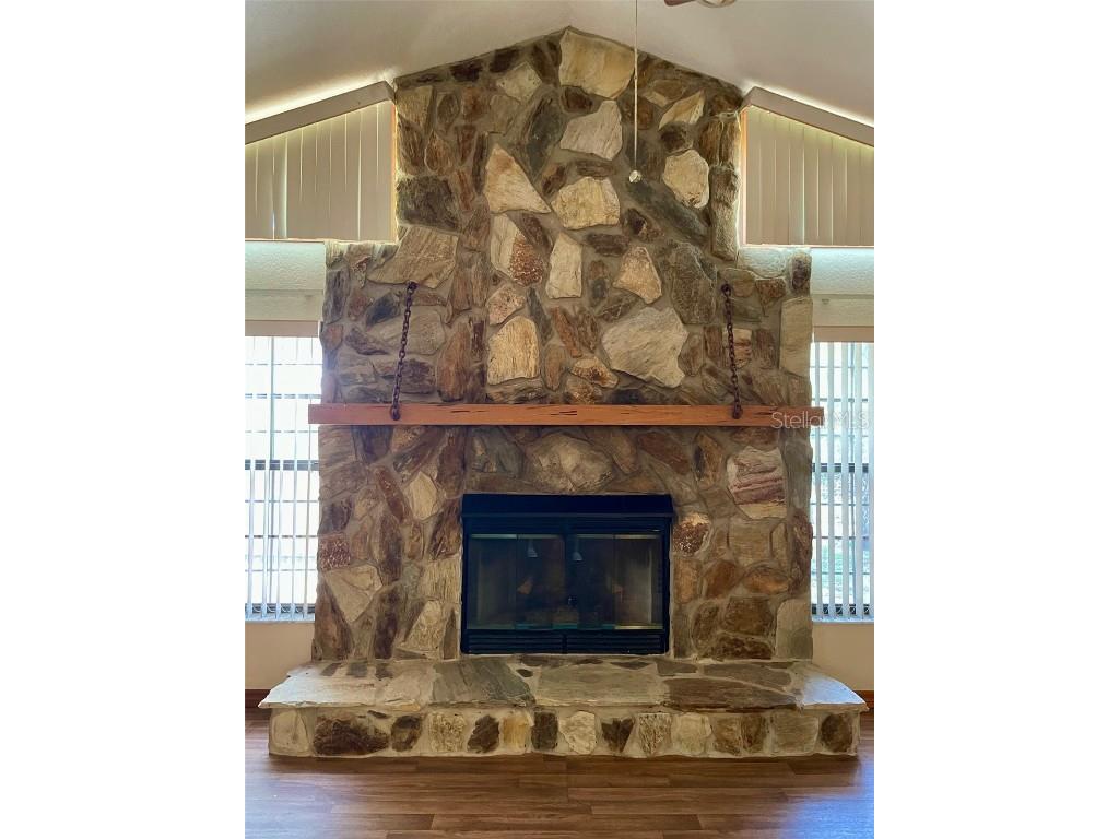 1112 NE 130th Terrace Silver Springs FL 34488 - LAKE WALDENA OM703912 image31