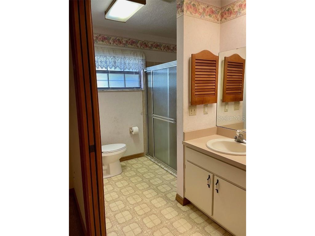 1112 NE 130th Terrace Silver Springs FL 34488 - LAKE WALDENA OM703912 image35