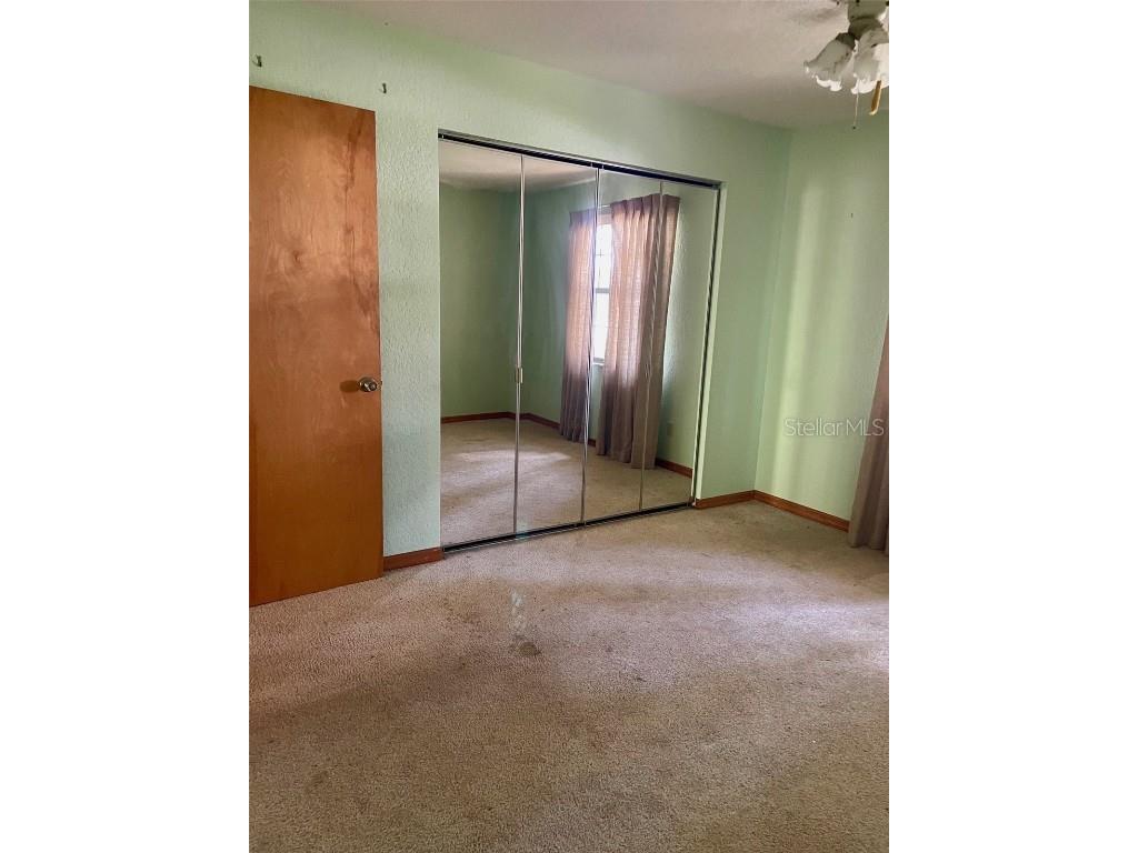 1112 NE 130th Terrace Silver Springs FL 34488 - LAKE WALDENA OM703912 image41