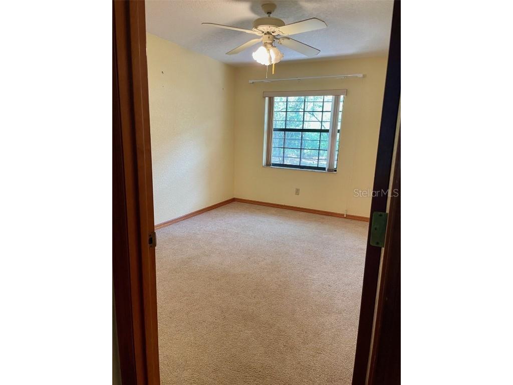 1112 NE 130th Terrace Silver Springs FL 34488 - LAKE WALDENA OM703912 image45