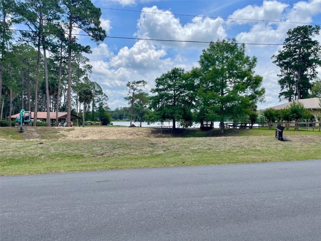 1112 NE 130th Terrace Silver Springs FL 34488 - LAKE WALDENA OM703912 image5