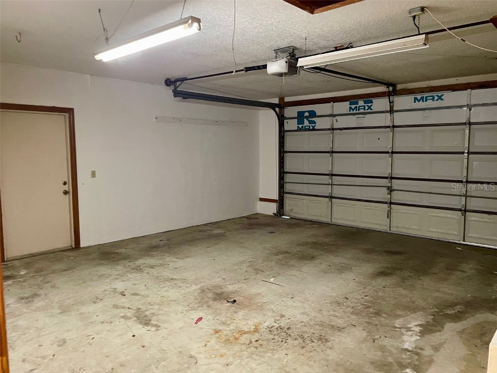 1112 NE 130th Terrace Silver Springs FL 34488 - LAKE WALDENA OM703912 image52