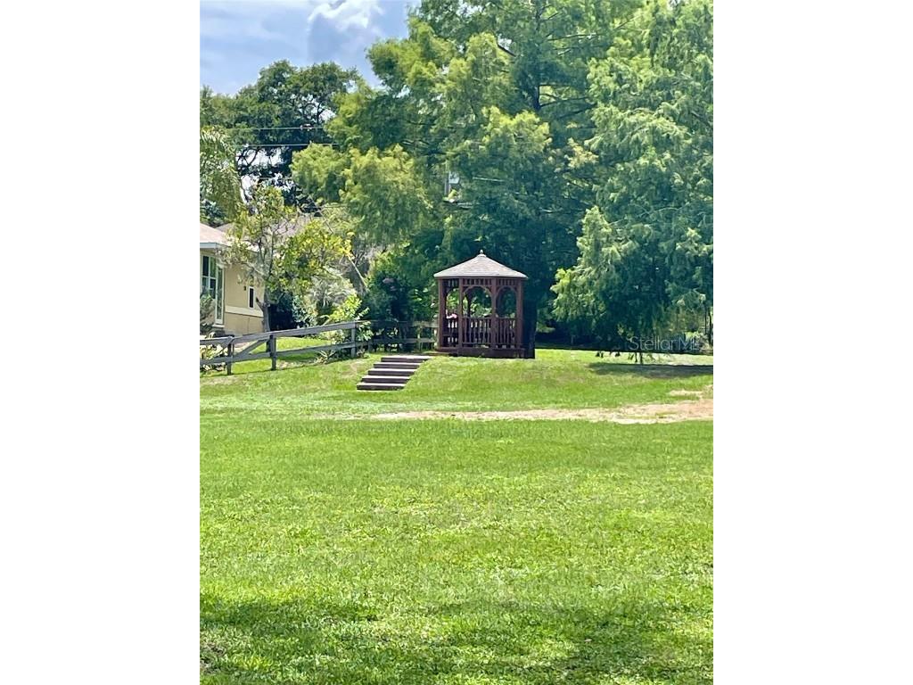 1112 NE 130th Terrace Silver Springs FL 34488 - LAKE WALDENA OM703912 image53