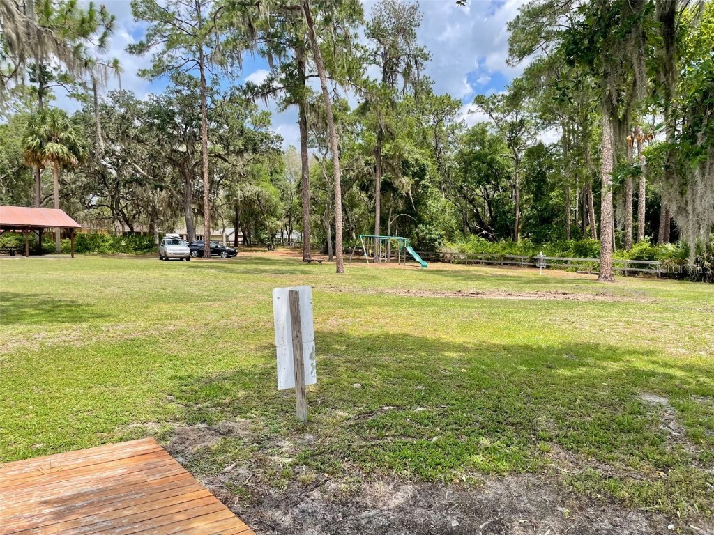 1112 NE 130th Terrace Silver Springs FL 34488 - LAKE WALDENA OM703912 image54