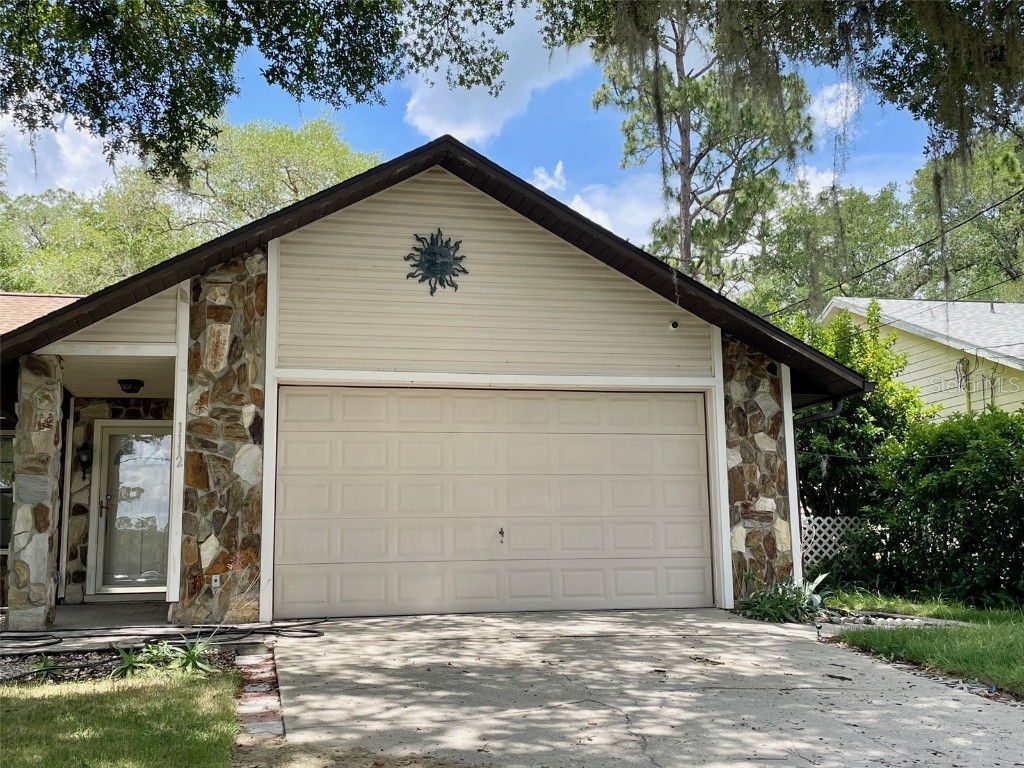 1112 NE 130th Terrace Silver Springs FL 34488 - LAKE WALDENA OM703912 image6