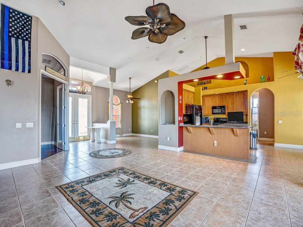 1112 NW 9th Avenue Cape Coral FL 33993 TB8375032 image11