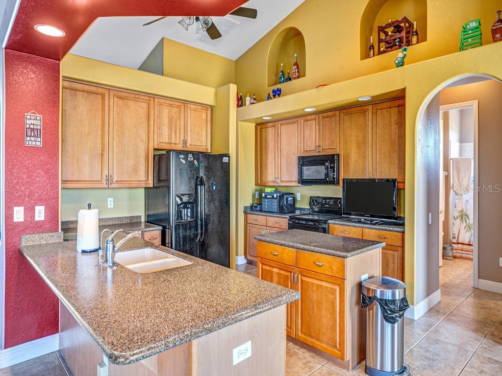 1112 NW 9th Avenue Cape Coral FL 33993 TB8375032 image17