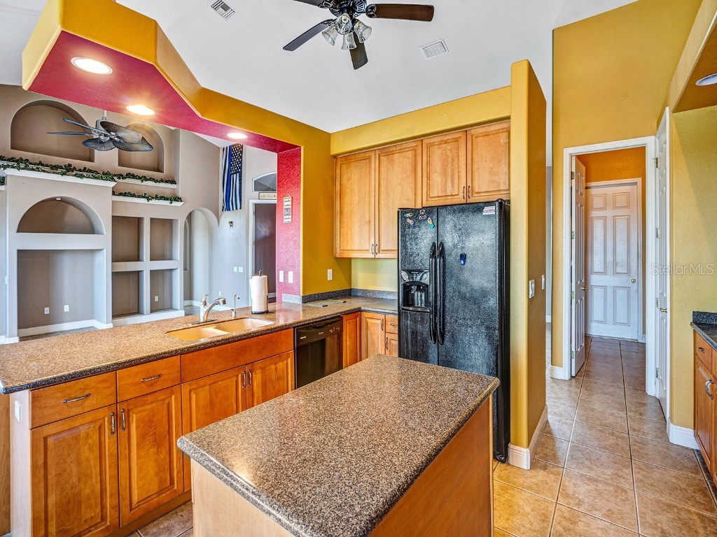 1112 NW 9th Avenue Cape Coral FL 33993 TB8375032 image18