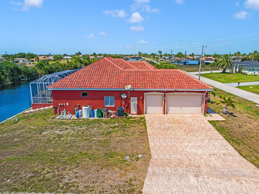 1112 NW 9th Avenue Cape Coral FL 33993 TB8375032 image2