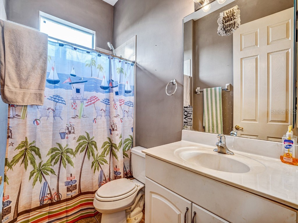 1112 NW 9th Avenue Cape Coral FL 33993 TB8375032 image36