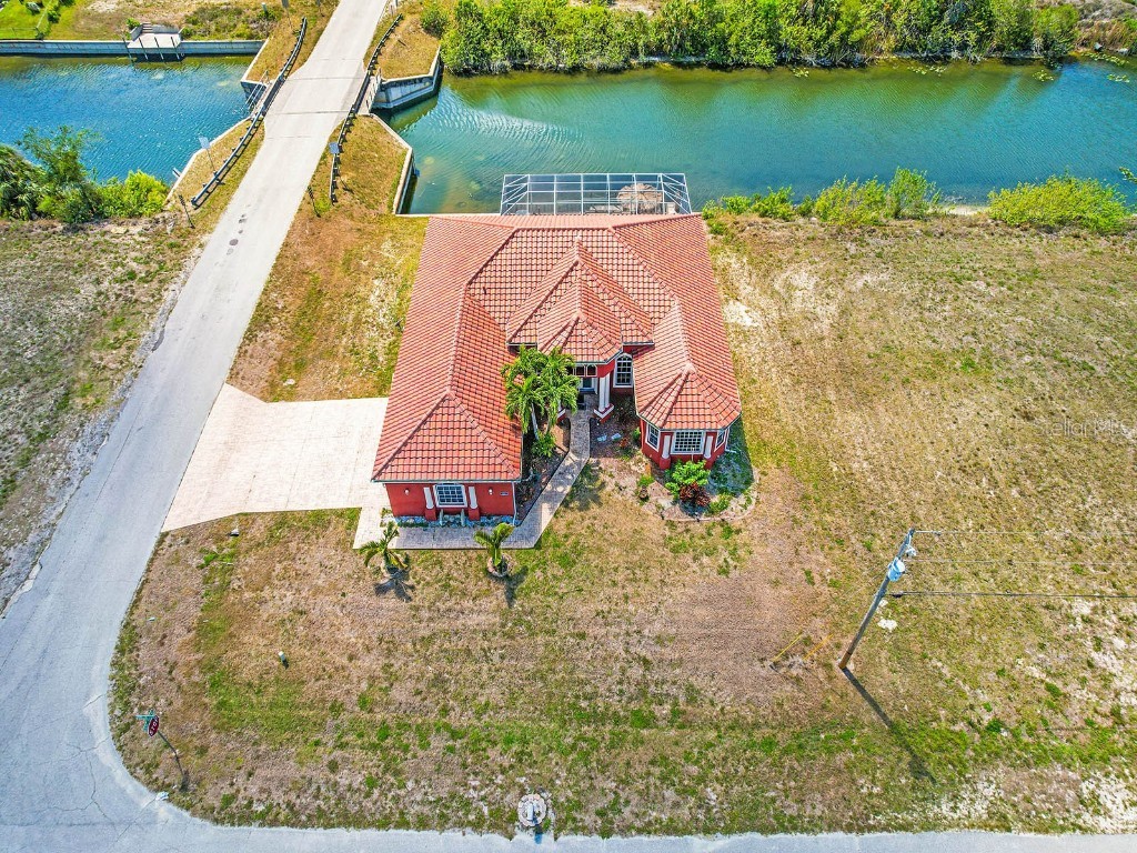 1112 NW 9th Avenue Cape Coral FL 33993 TB8375032 image4