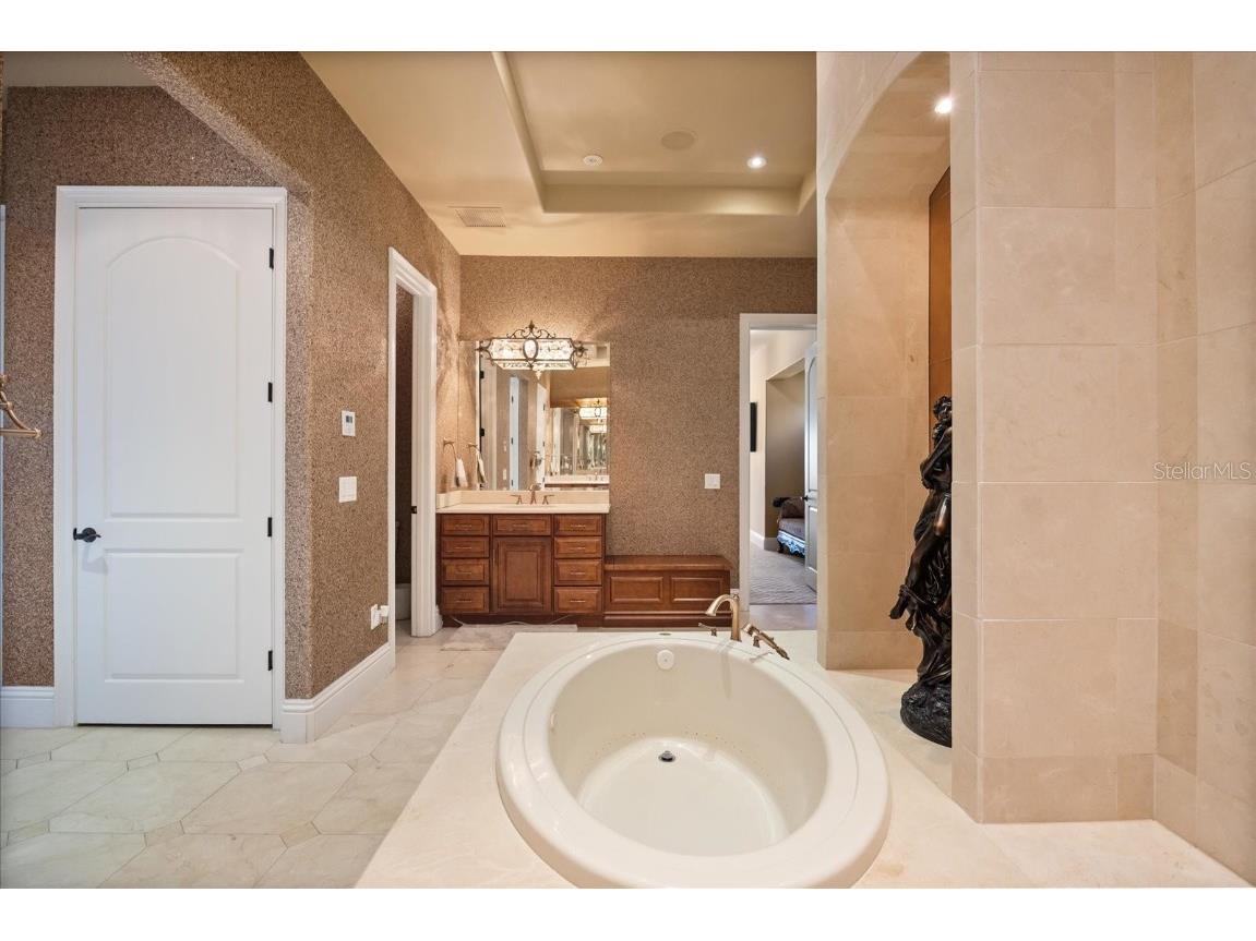 1112 Orange Avenue Winter Springs FL 32708 - LAKE JESSUP O6298615 image41