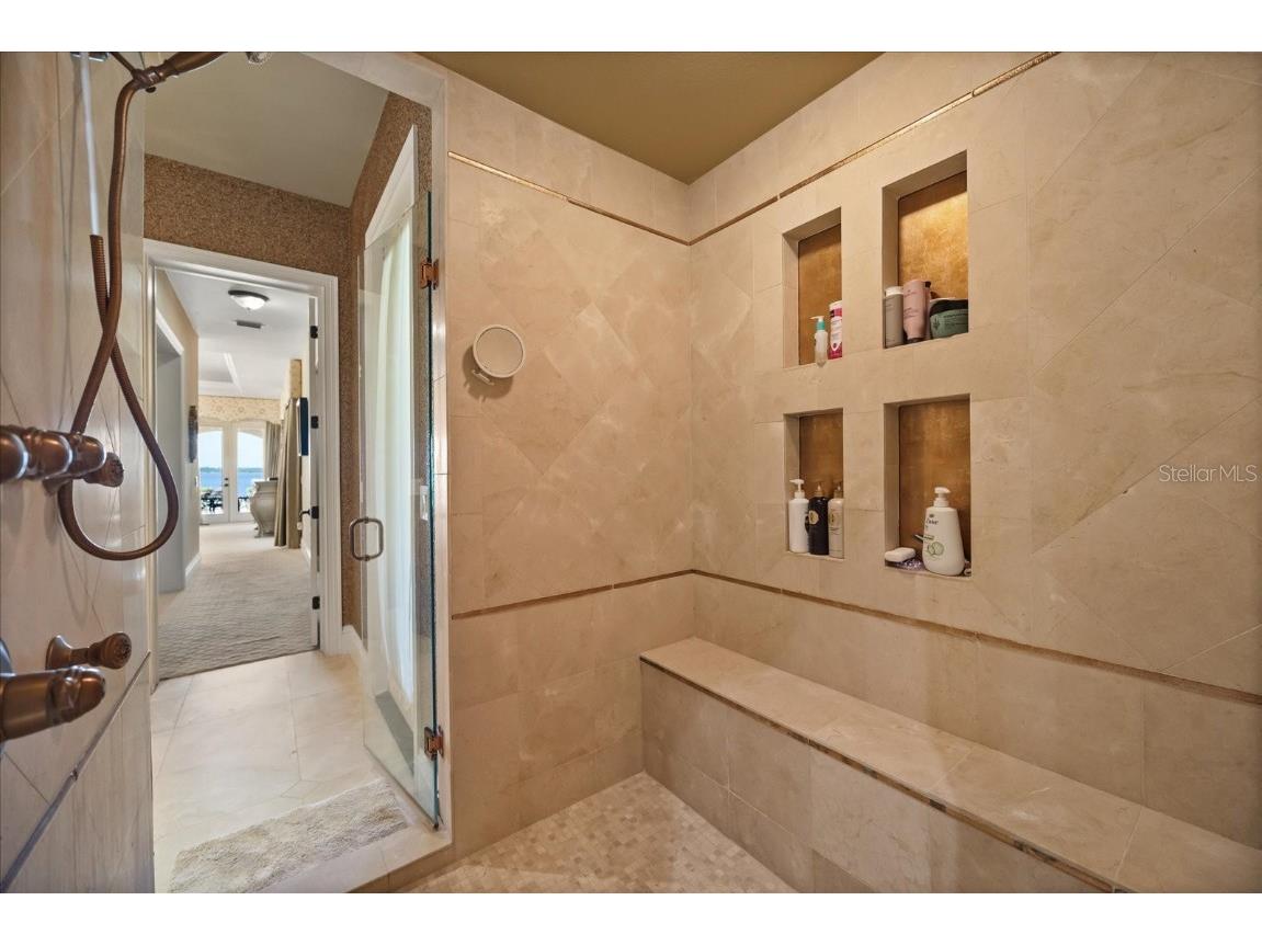 1112 Orange Avenue Winter Springs FL 32708 - LAKE JESSUP O6298615 image42