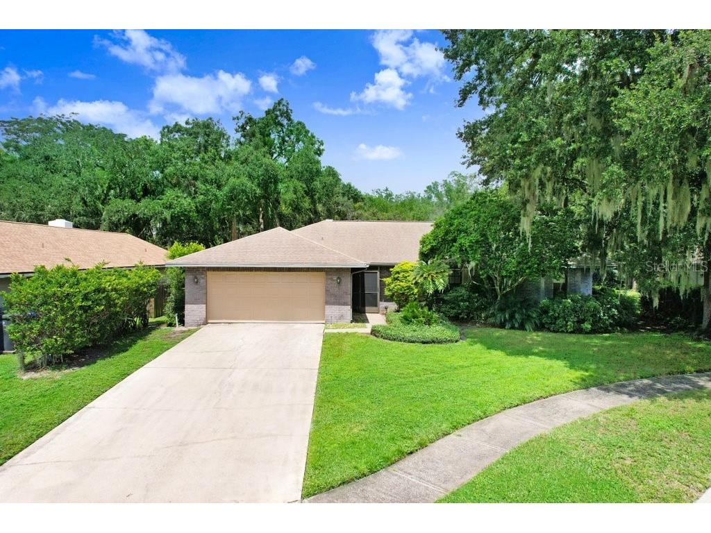1112 Riflecrest Avenue Valrico FL 33594 T3548346 image1