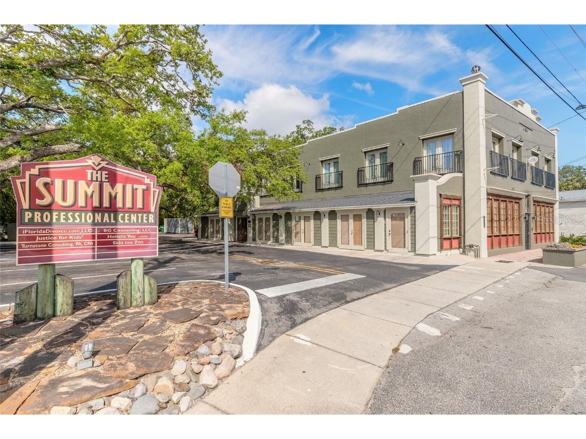 1112 Riverside Drive Daytona Beach FL 32117 V4942506 image1