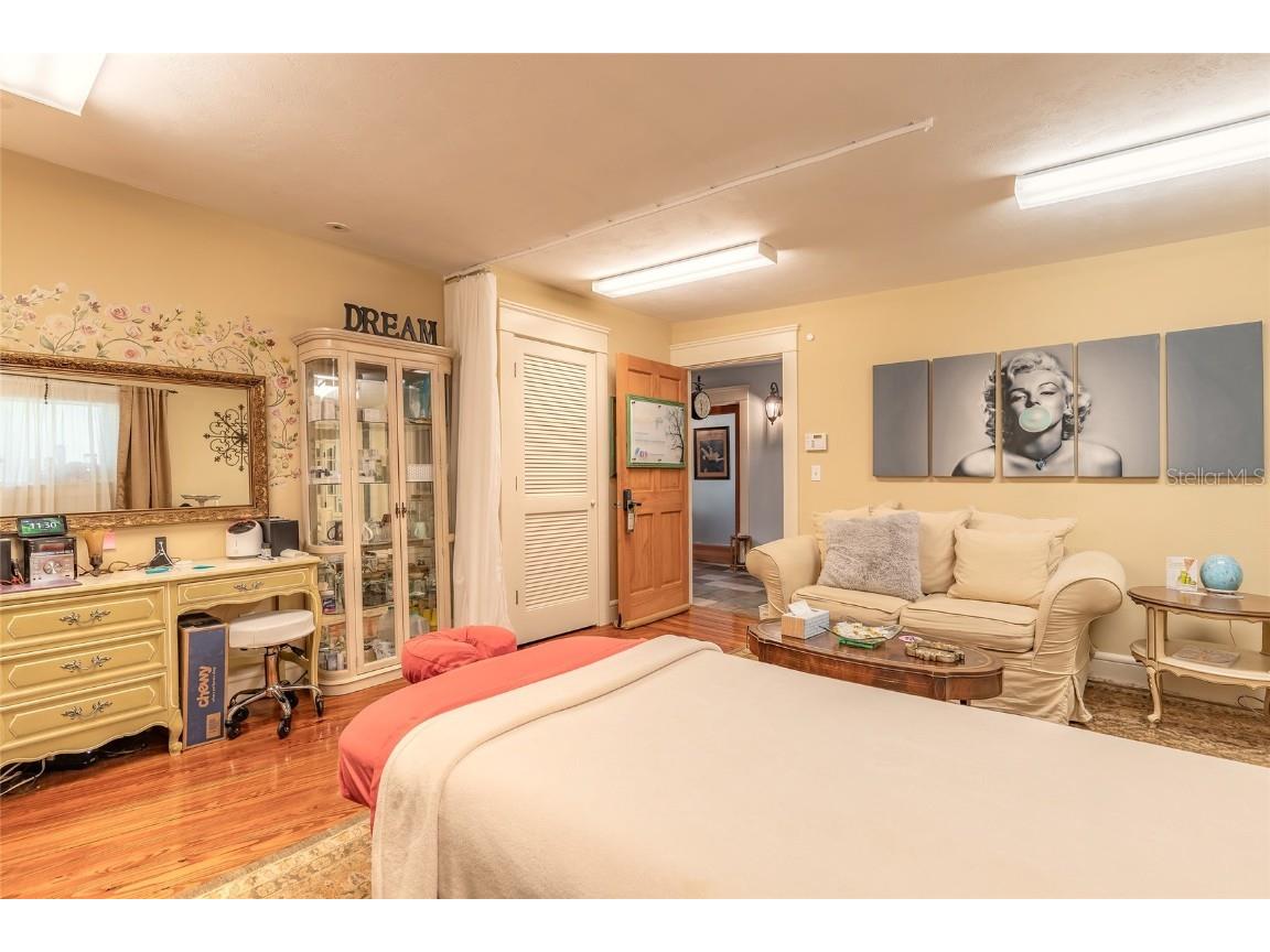 1112 Riverside Drive Daytona Beach FL 32117 V4942506 image37