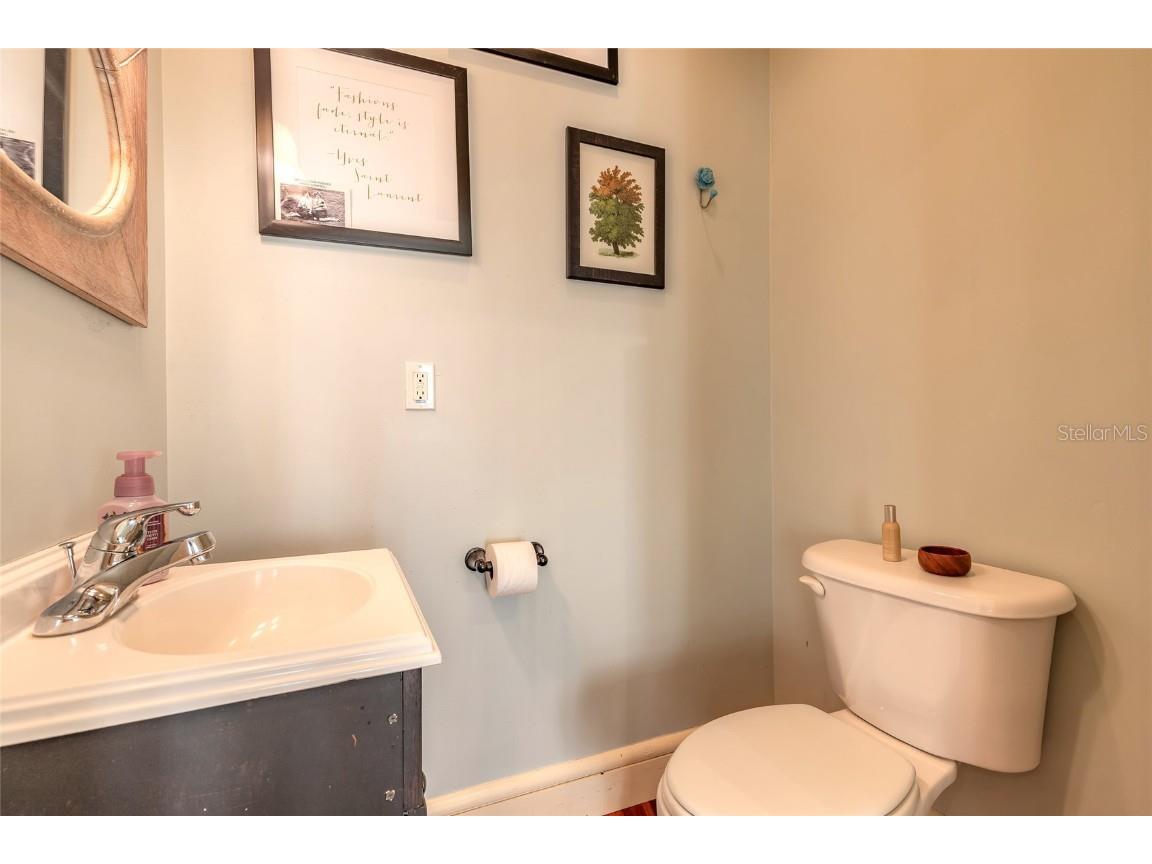 1112 Riverside Drive Daytona Beach FL 32117 V4942506 image39