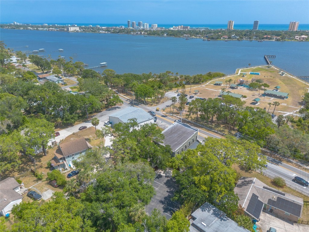 1112 Riverside Drive Daytona Beach FL 32117 V4942506 image50