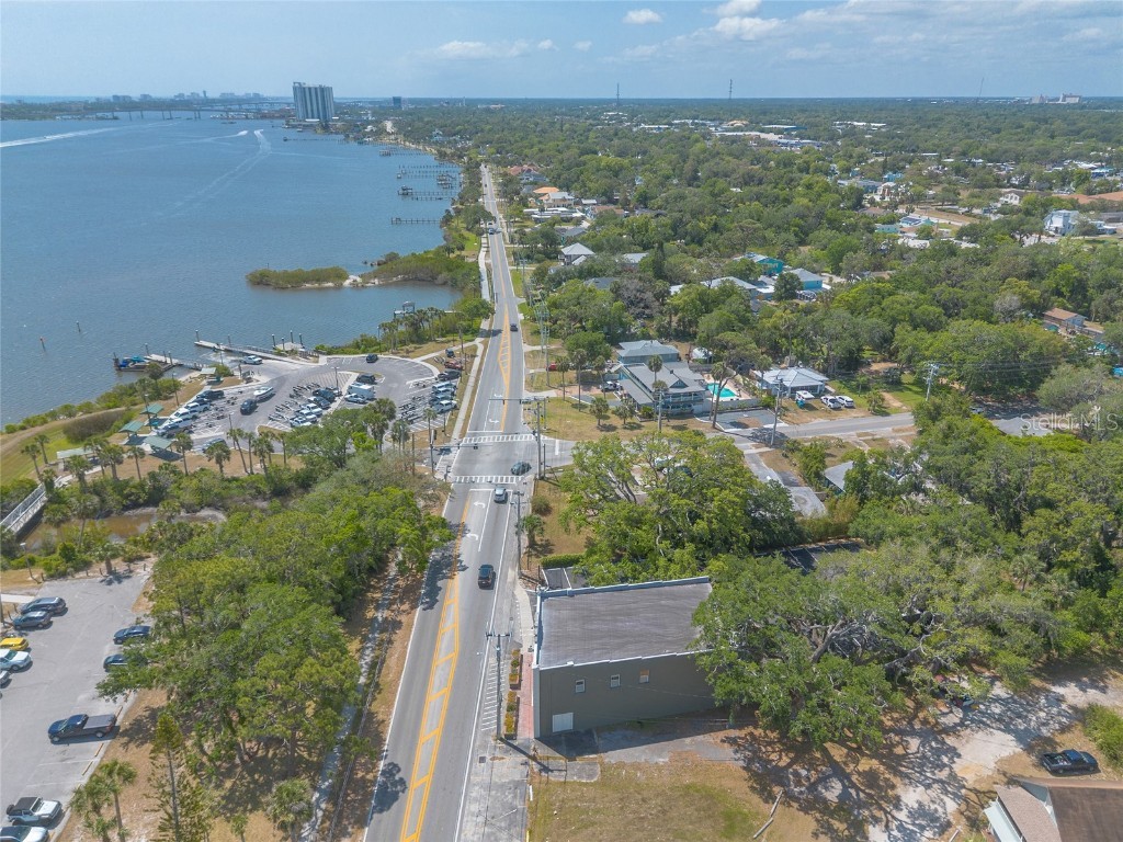 1112 Riverside Drive Daytona Beach FL 32117 V4942506 image51