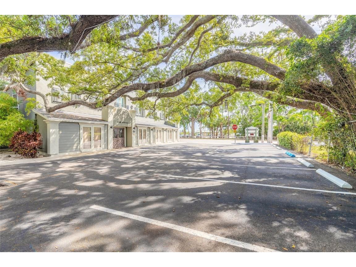 1112 Riverside Drive Daytona Beach FL 32117 V4942506 image7