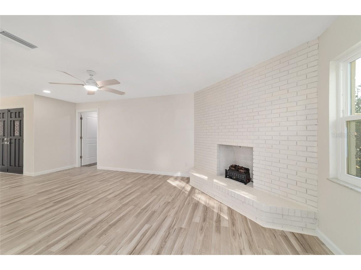 1112 SE 44th Avenue Ocala FL 34471 TB8449183 image18