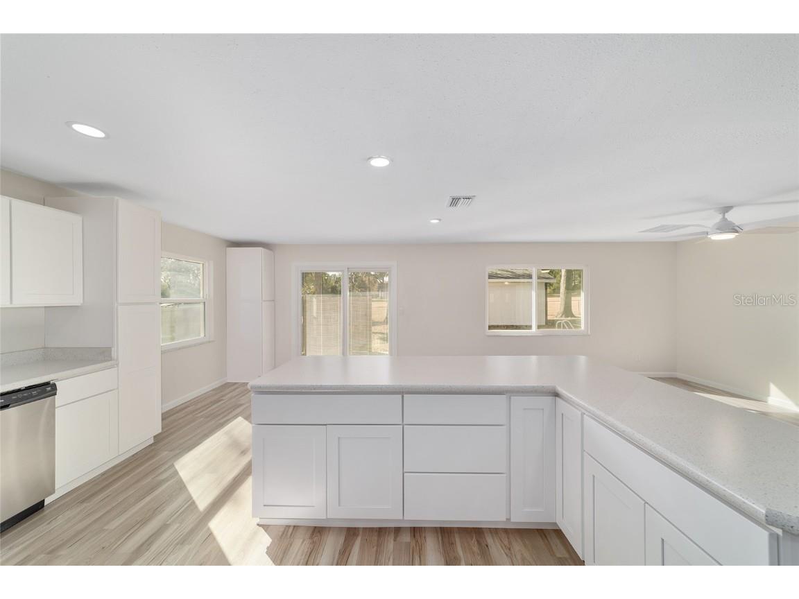 1112 SE 44th Avenue Ocala FL 34471 TB8449183 image29