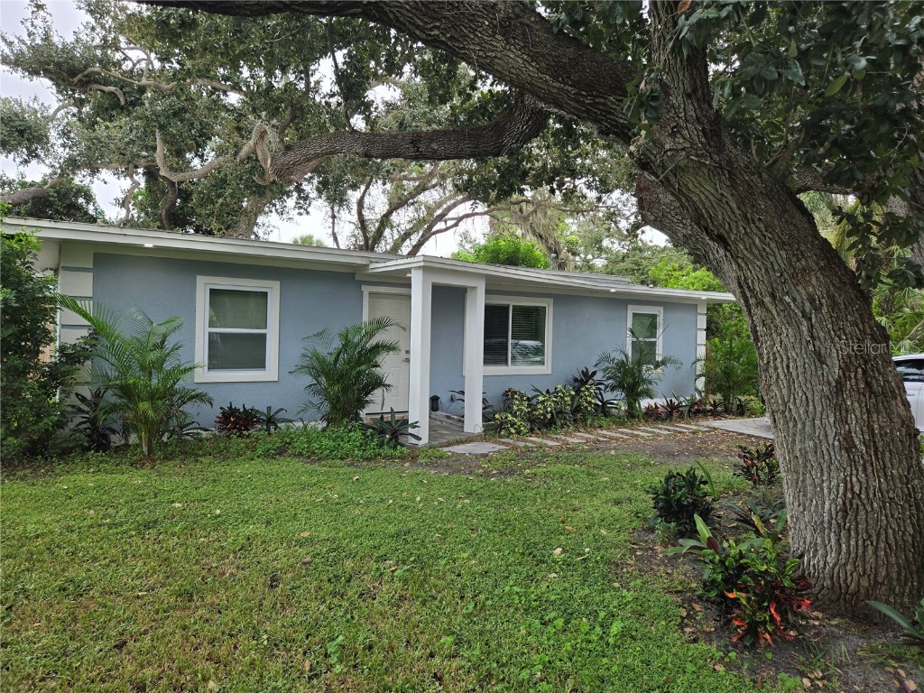 1112 Sunset Avenue Nokomis FL 34275 N6140980 image1