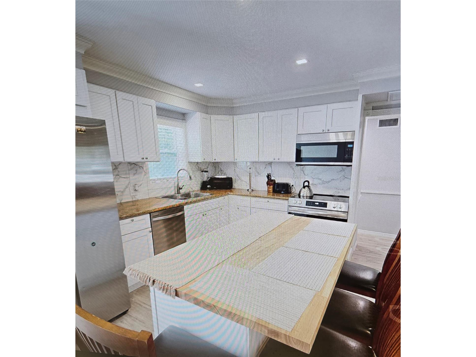 1112 Sunset Avenue Nokomis FL 34275 N6140980 image17